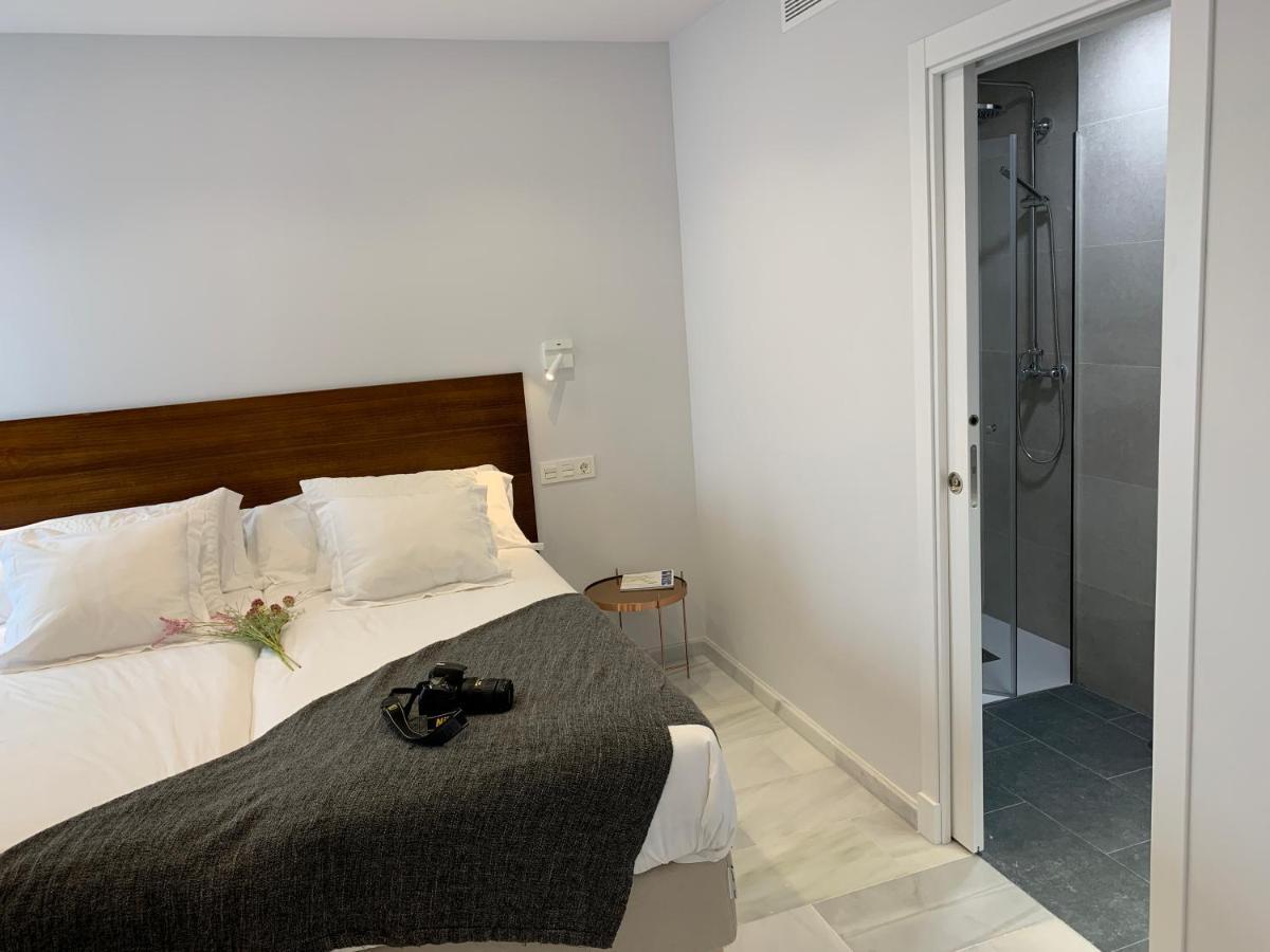 San Lorenzo Apartamentos Y Suites Cádiz Kültér fotó