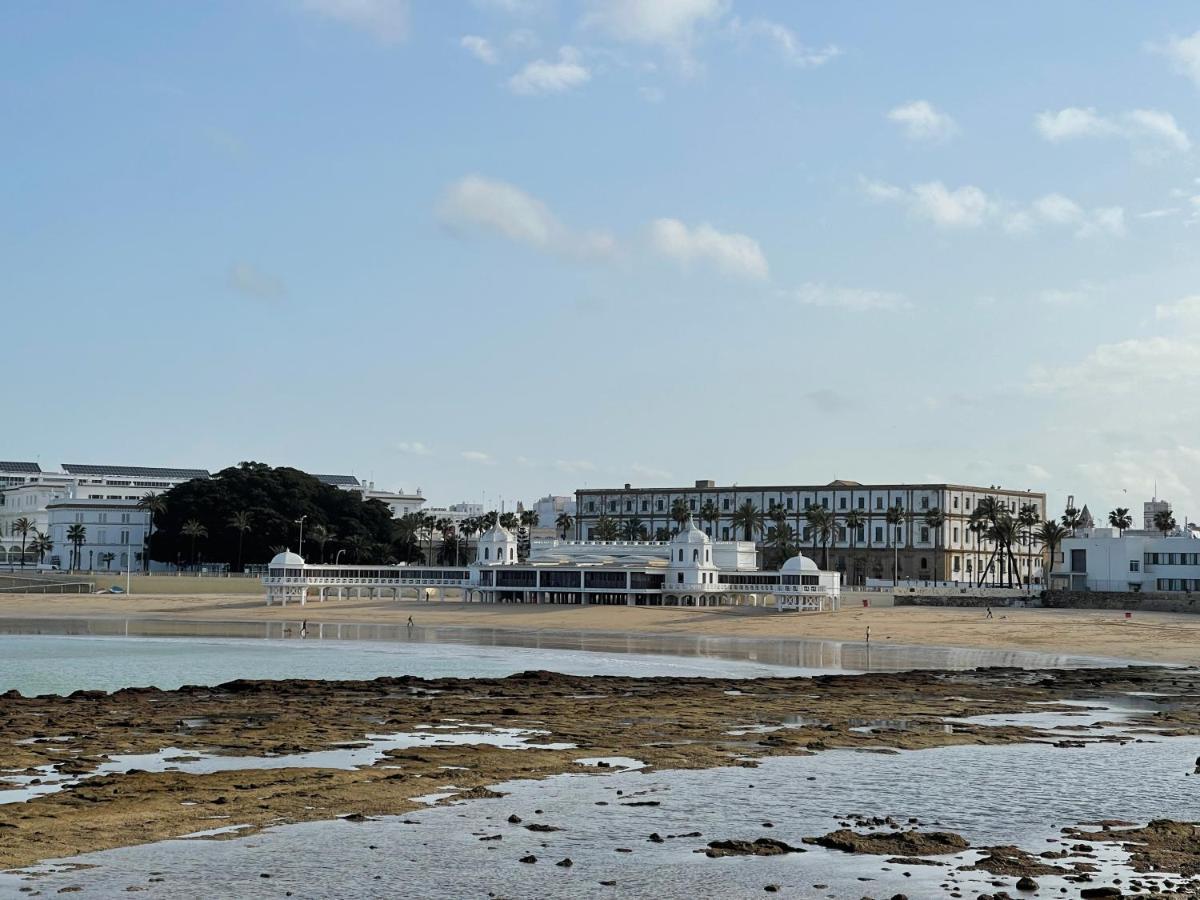 San Lorenzo Apartamentos Y Suites Cádiz Kültér fotó